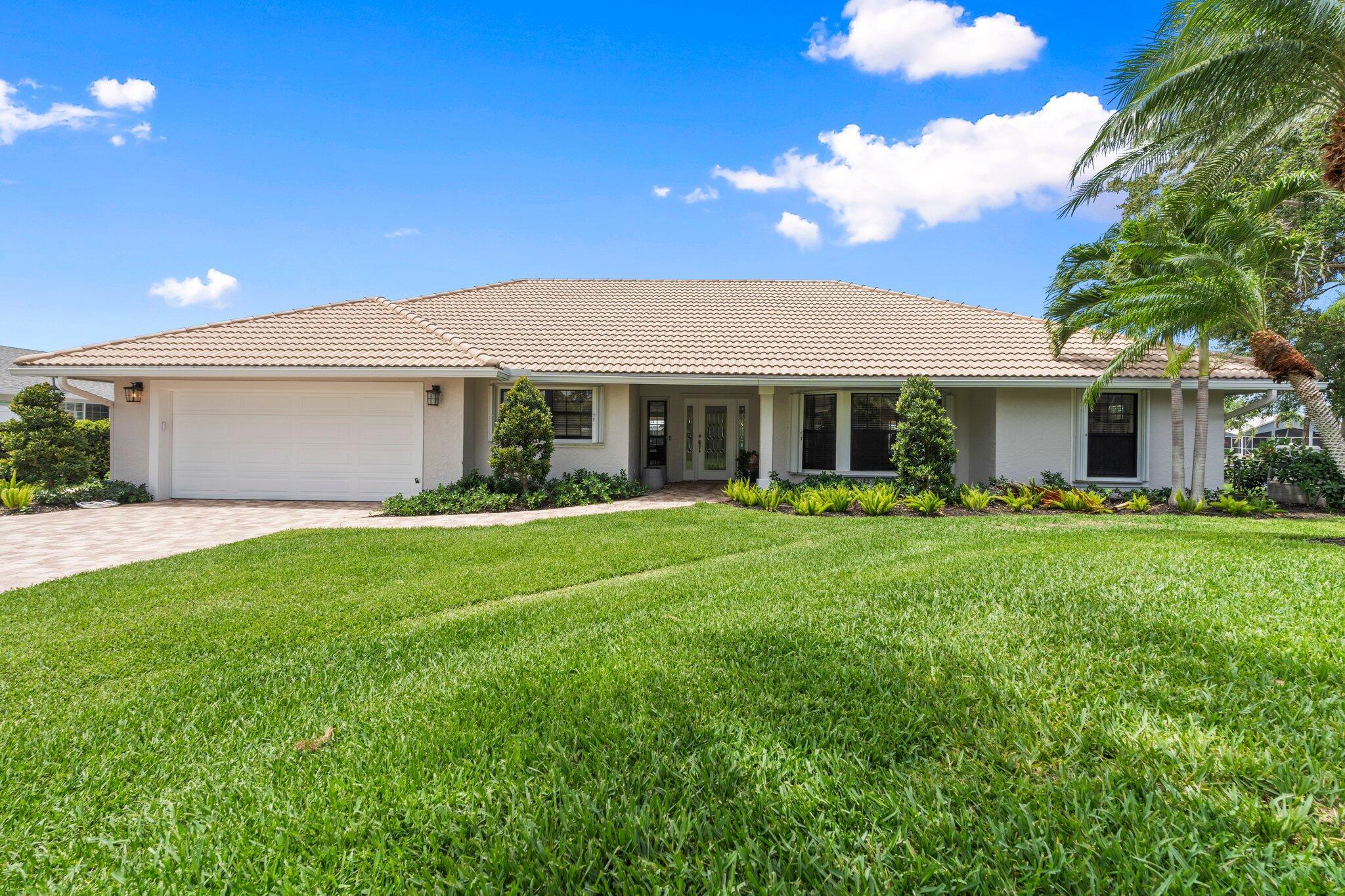 QUEEN'S COVE UNIT 1 - Residential Lease