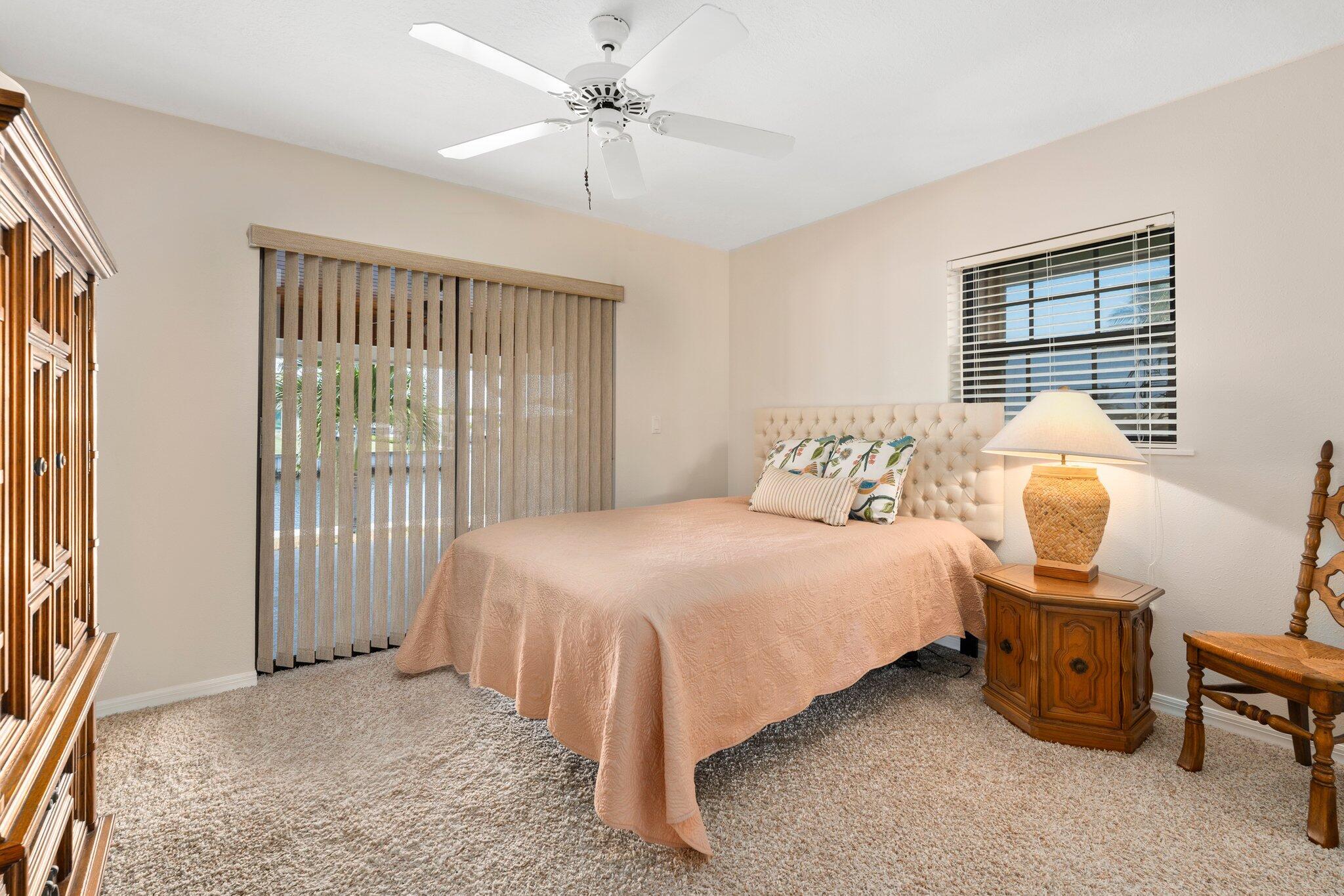 QUEEN'S COVE UNIT 1 - Residential Lease