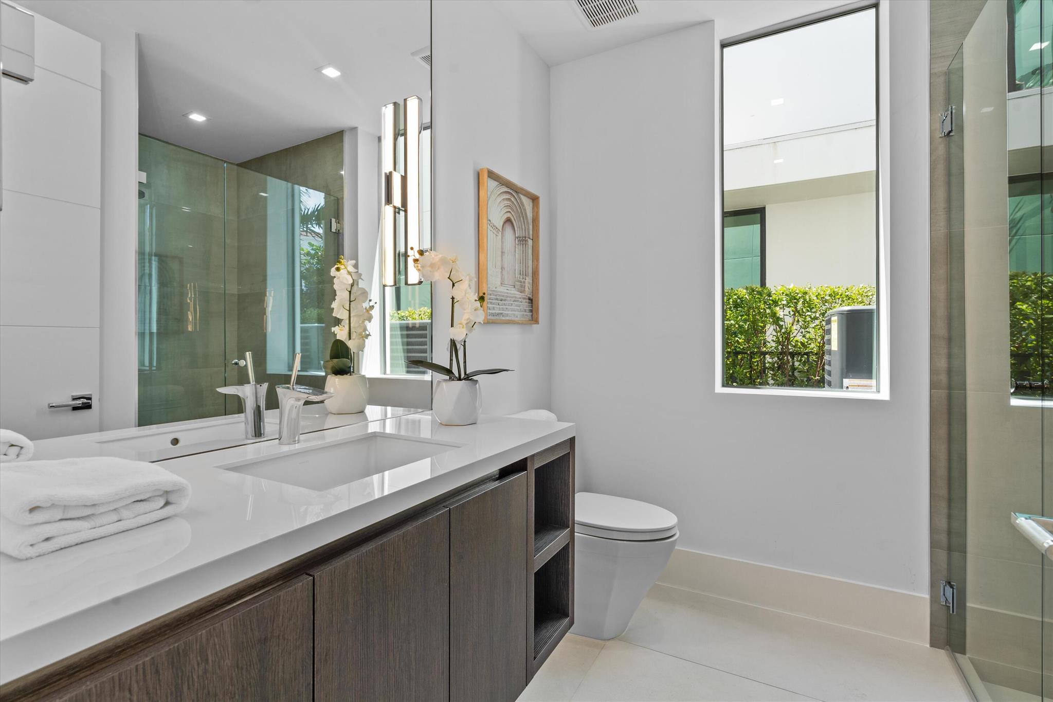 ESTATES AT OCEAN DELRAY - Residential Lease