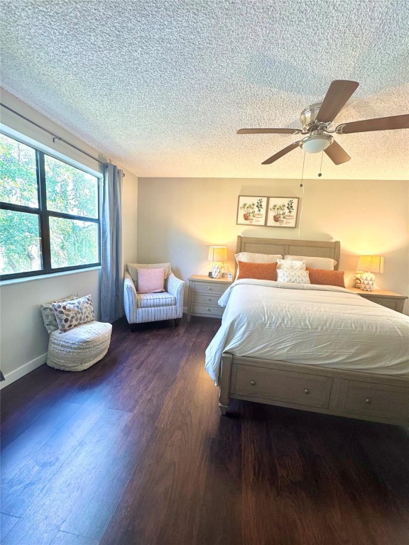 Sunrise Lakes Condos - Residential