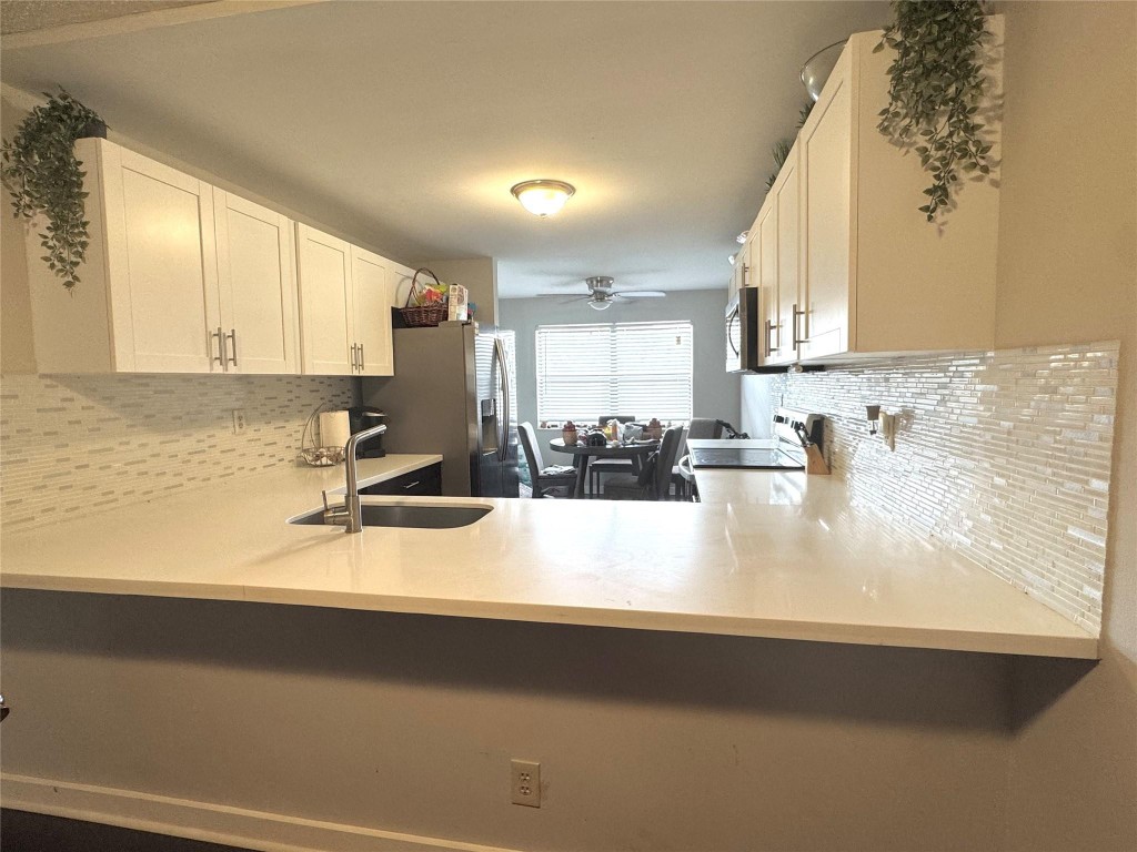 2704 NW 104th Avenue 308