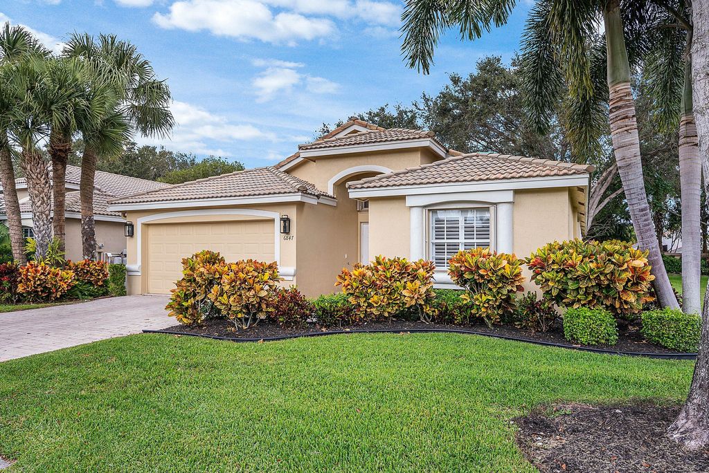 Photo of 6847 Viale Elizabeth, Delray Beach, FL 33446 (MLS # R11152132)