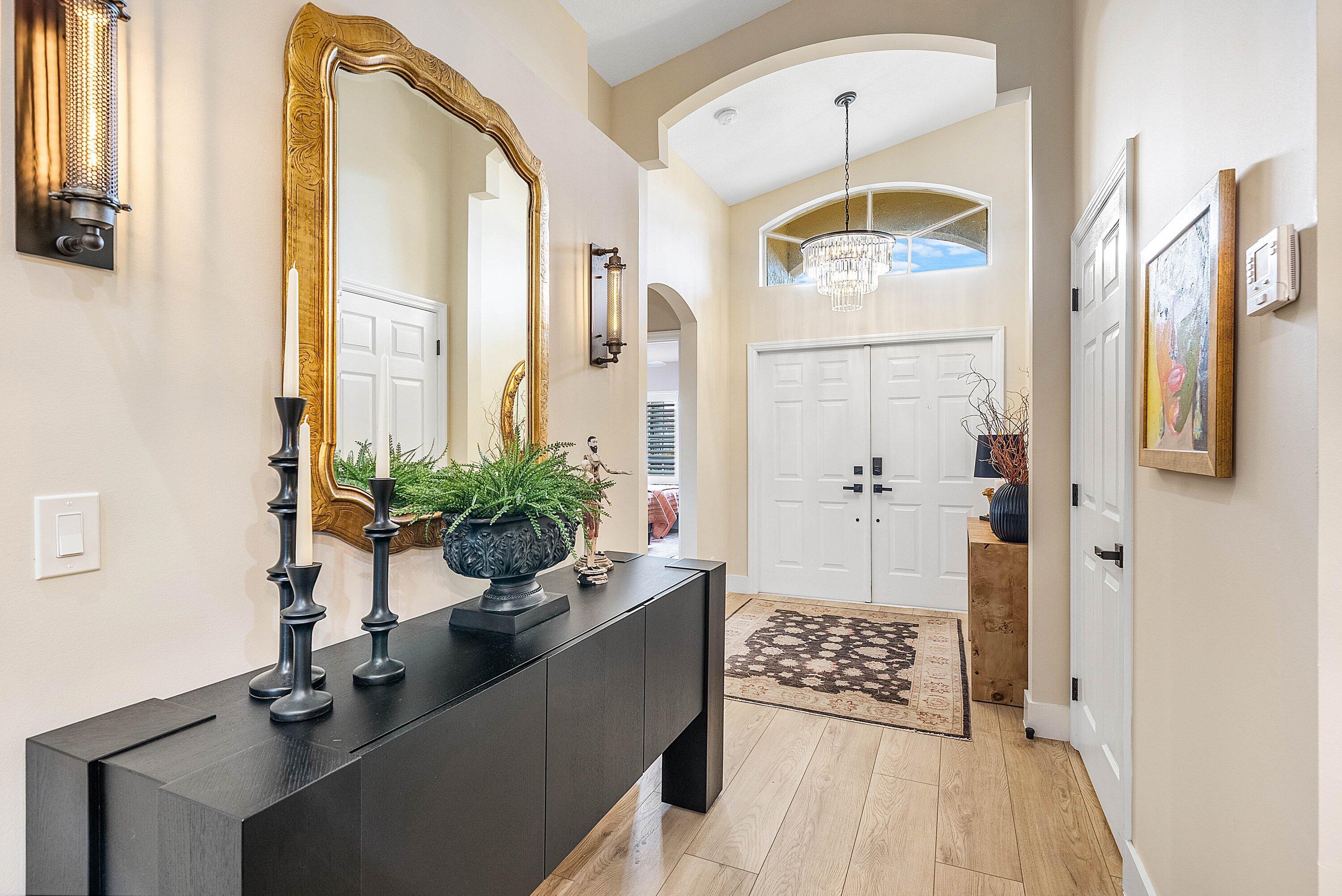 6847 Viale Elizabeth