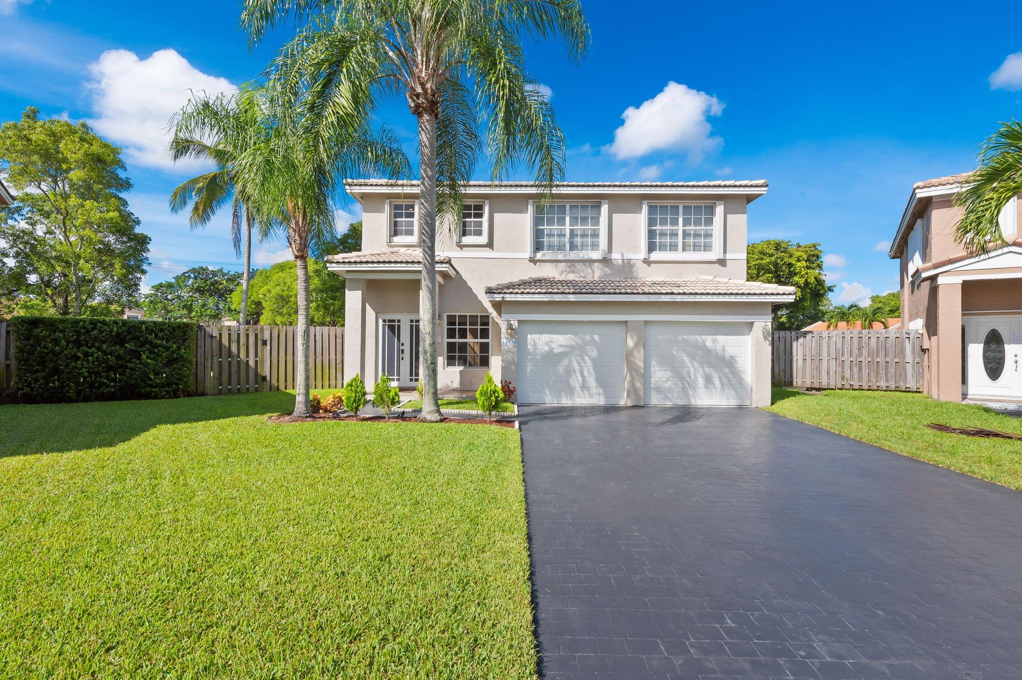 Nestled in the heart of highly sought-after Cooper City! This beautifully maintained 4-bedroom, 2.5-bath home is situated on one of the largest lots in the neighborhood, offering an incredible outdoor lifestyle with a sprawling side yard and a true backyard oasis featuring an in-ground pool—perfect for entertaining or relaxing in private.
Located in a quiet, family-friendly community known for its top-rated schools, parks, and easy access to major highways, this property combines space, comfort, and convenience. Brand new water heater just installed. Don’t miss your opportunity to own in one of Cooper City's most desirable areas!