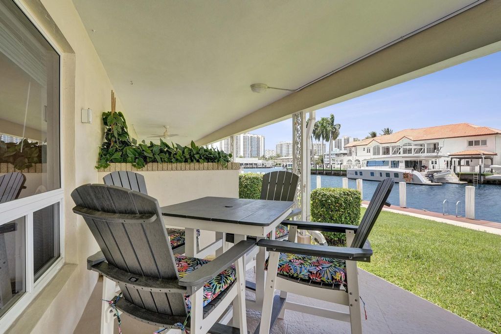 Photo of 2866 NE 30th Street #4, Fort Lauderdale, FL 33306 (MLS # B26043298)