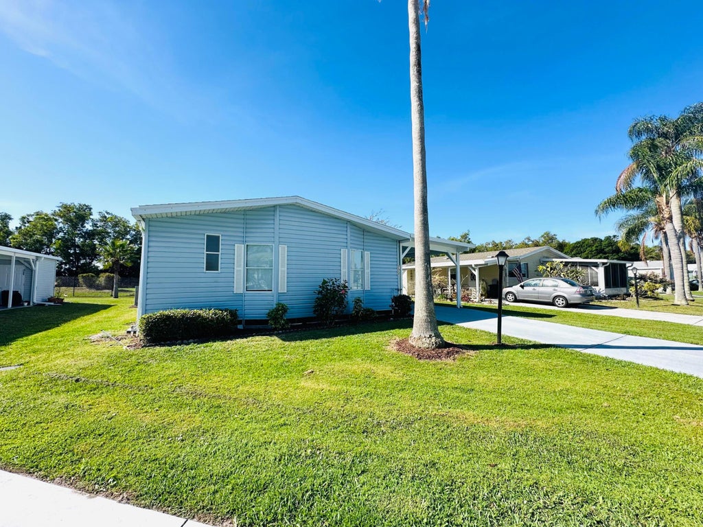 Photo of 3333 Columbrina Circle, Port Saint Lucie, FL 34952 (MLS # R10969157)