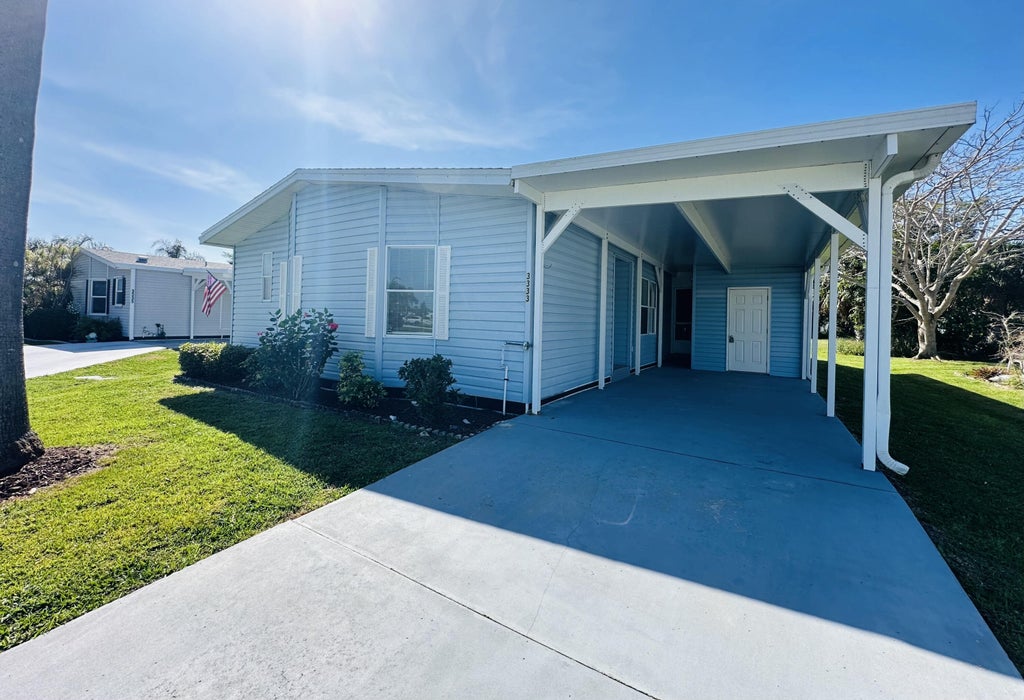 Photo of 3333 Columbrina Circle, Port Saint Lucie, FL 34952 (MLS # R10969157)