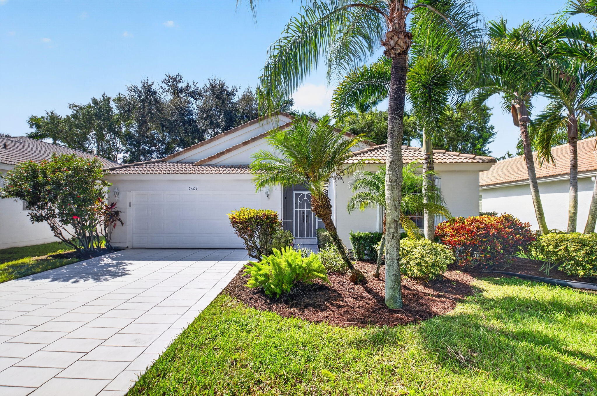 Properties | Stephanie Kaufman 9864 Arbor View Drive S