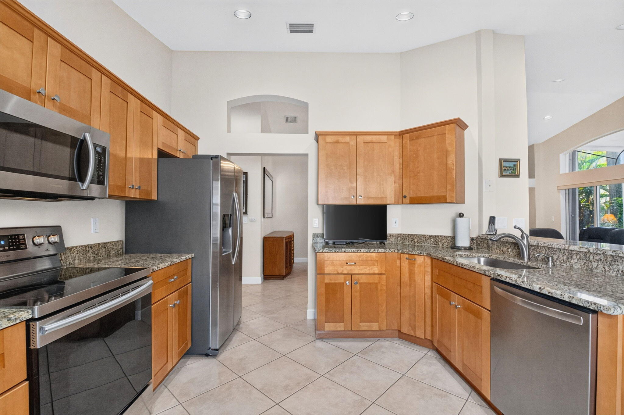 Properties | Stephanie Kaufman 9864 Arbor View Drive S