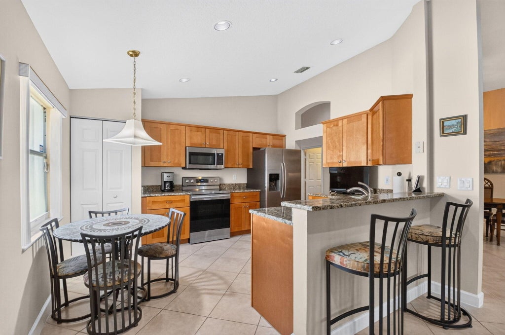 Photo of 9864 Arbor View Drive S, Boynton Beach, FL 33437 (MLS # B26082242)