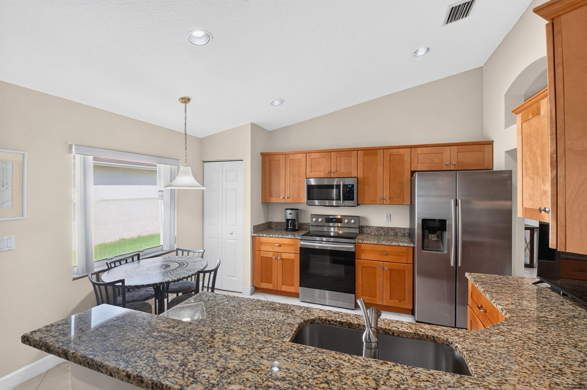 Properties | Stephanie Kaufman 9864 Arbor View Drive S