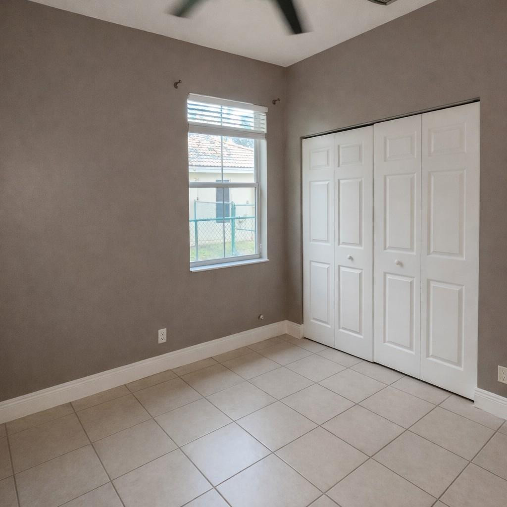 HEFTLER HOMES AT PEMBROKE - Residential Lease