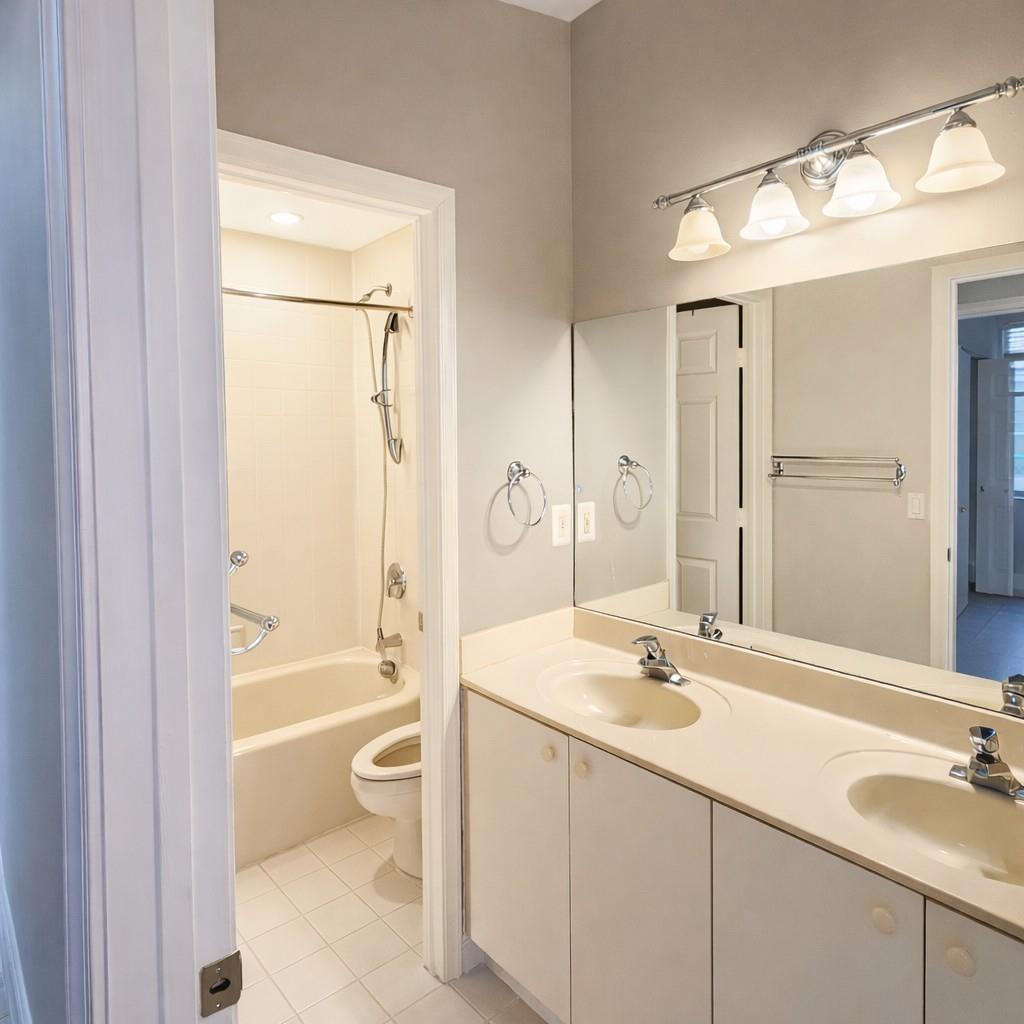 HEFTLER HOMES AT PEMBROKE - Residential Lease