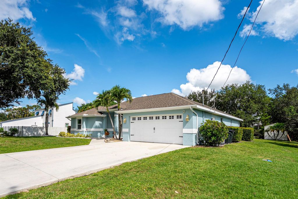 Photo of 5743 SE Orange Blossom Trail, Hobe Sound, FL 33455 (MLS # R11106640)