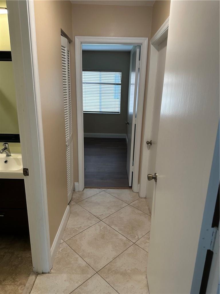 Coquina Lakes 105-22 B - Residential