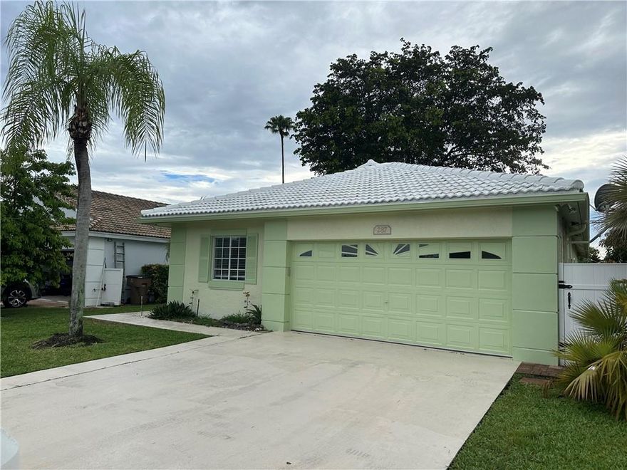 Location! Location! Location!!! Fantastic home in the Community of Coquina Lakes. Heated community pool,playground and tennis courts just a few steps away. Nicely remodeled home, ready to move in. Short drive to supermarkets, restaurants, schools and retailers. Close to all major highways and train station. Association responsible for lawn maintenance and sprinklers.