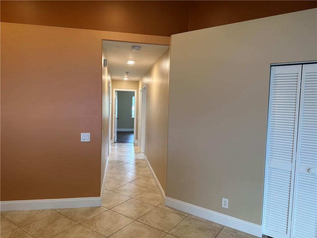 Coquina Lakes 105-22 B - Residential