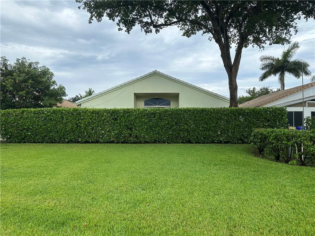 Coquina Lakes 105-22 B - Residential