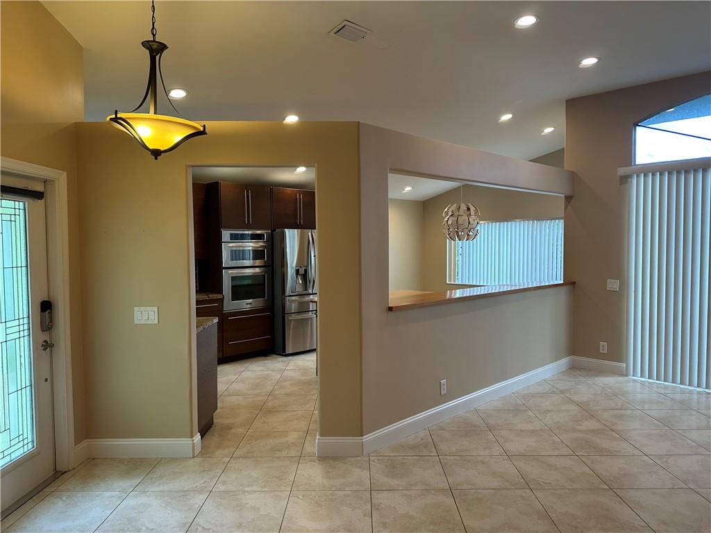 Coquina Lakes 105-22 B - Residential