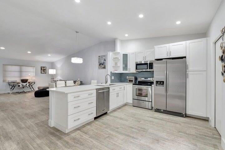 Photo of 6268 Kings Gate Circle, Delray Beach, FL 33484 (MLS # R11079720)