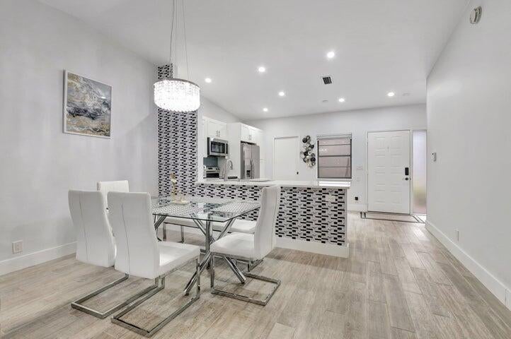 Photo of 6268 Kings Gate Circle, Delray Beach, FL 33484 (MLS # R11079720)