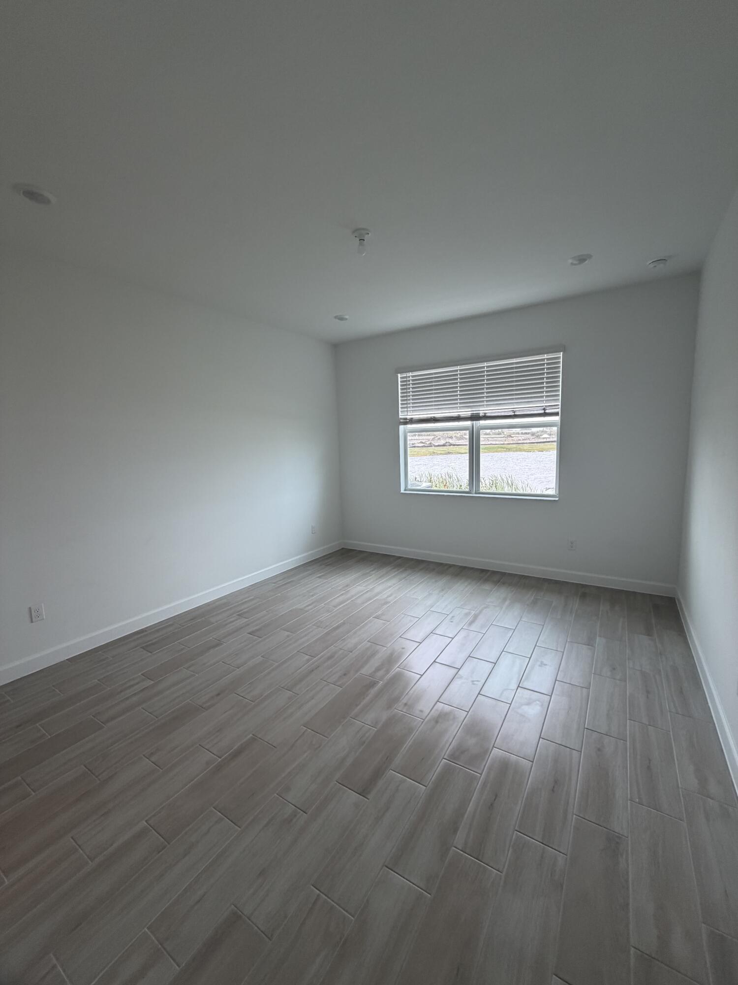 SEAGROVE PUD - Residential Lease