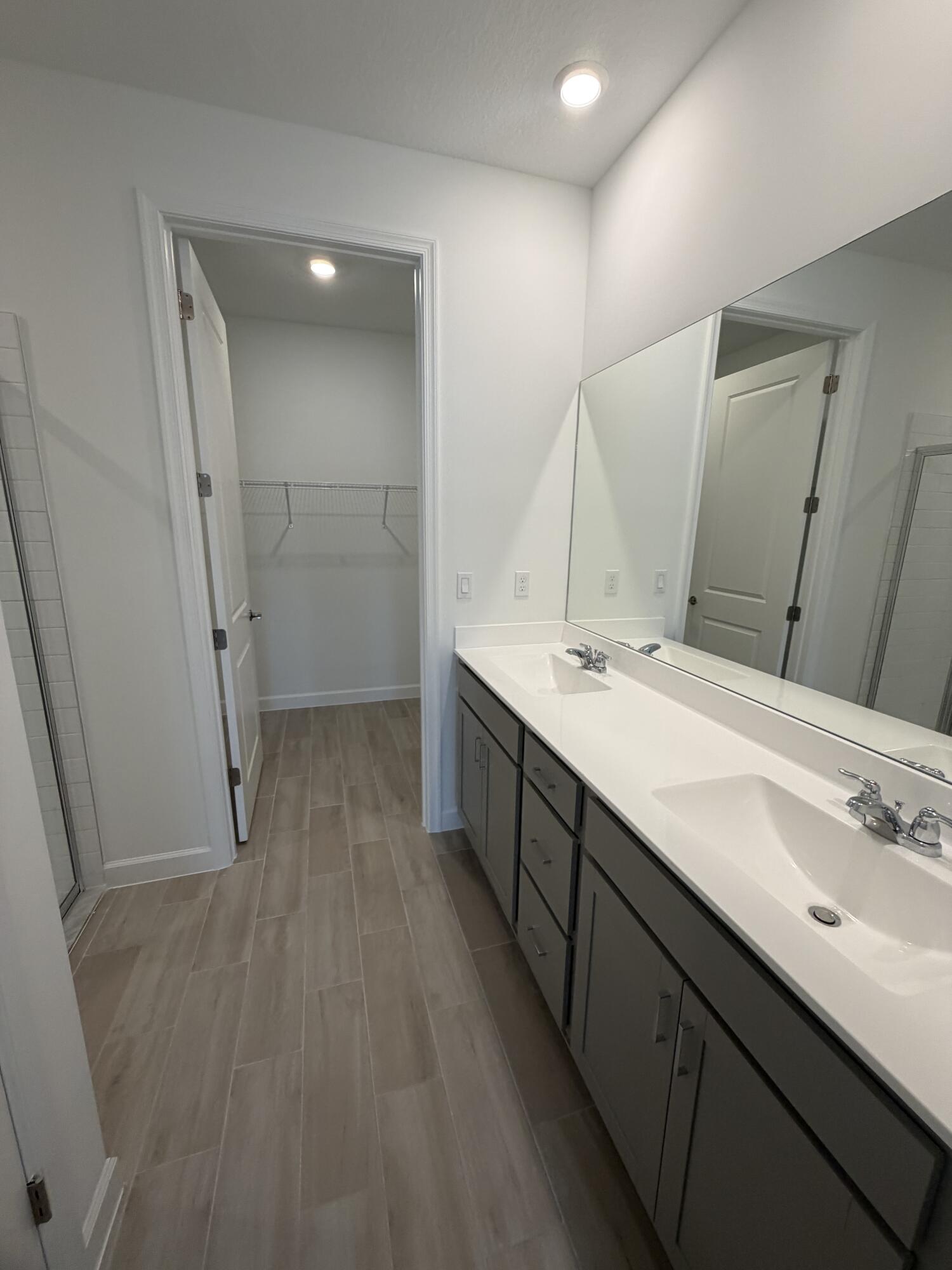 SEAGROVE PUD - Residential Lease