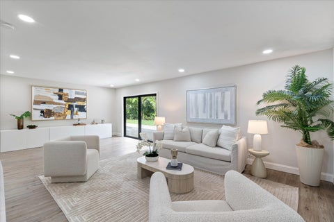 Tiny photo for 6111 WHITE OAK Lane, Tamarac, FL 33319 (MLS # B26090667)