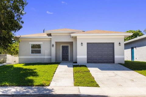 2908 NW 8th Court Fort Lauderdale FL 33311