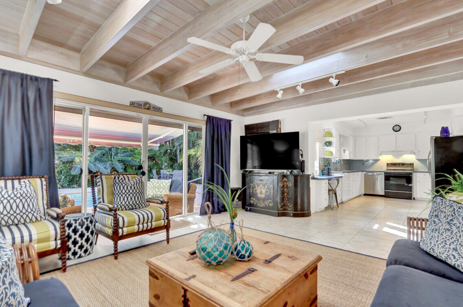 PALM BEACH SHORES - Residential