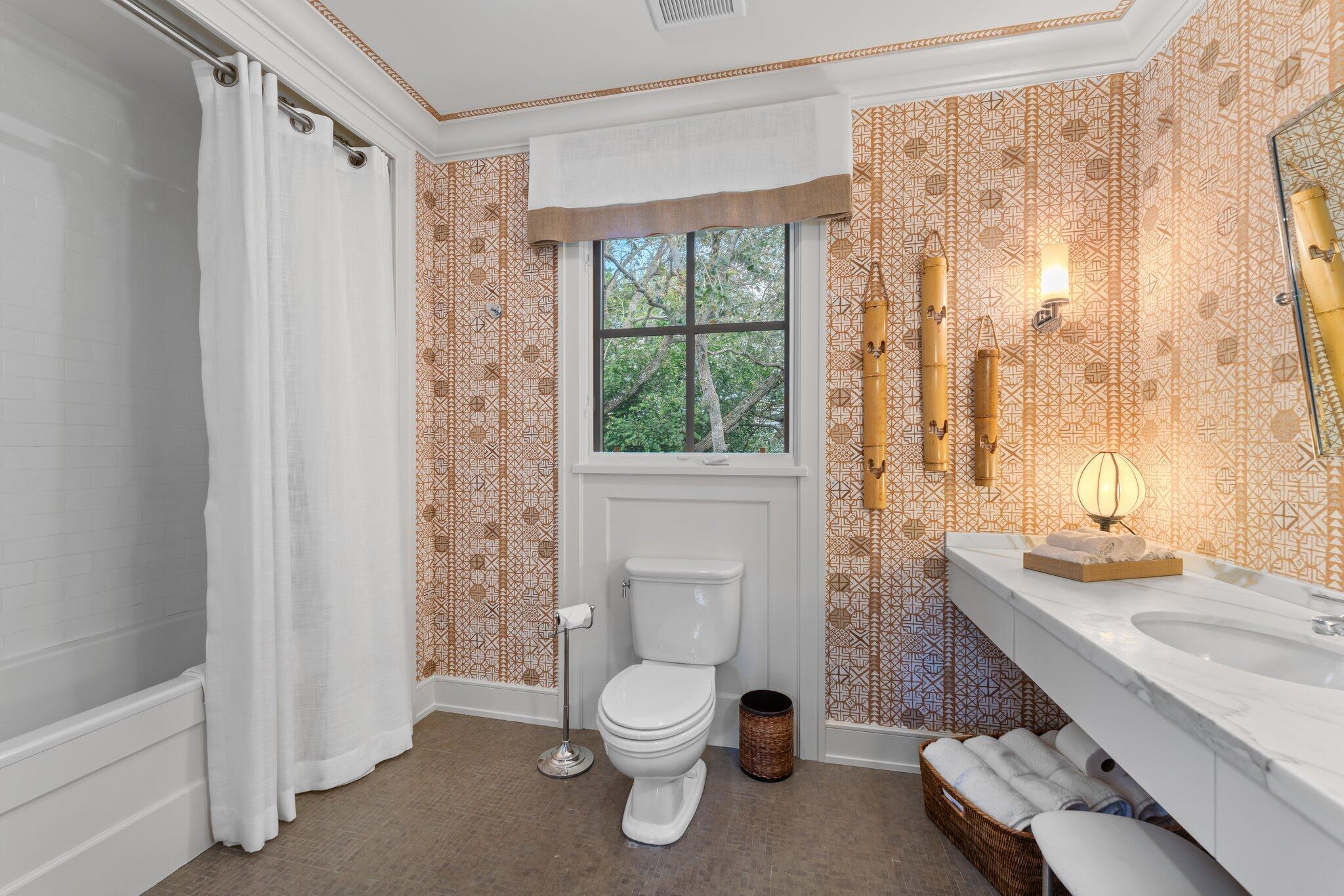 BEARS CLUB - Residential