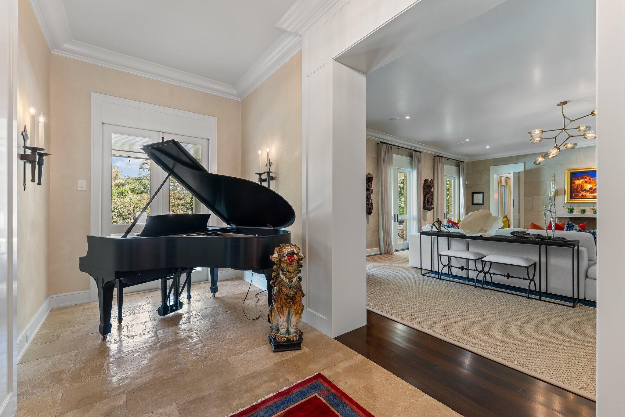 BEARS CLUB - Residential