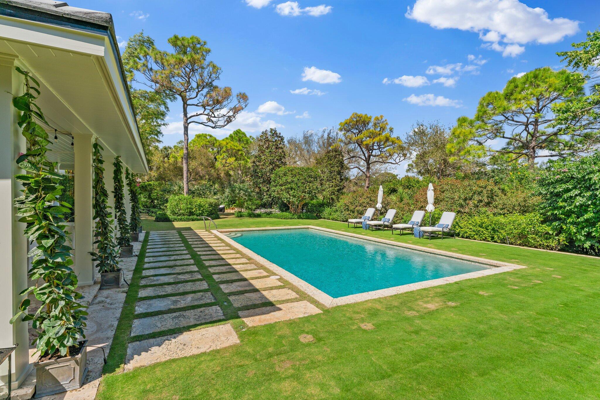 BEARS CLUB - Residential