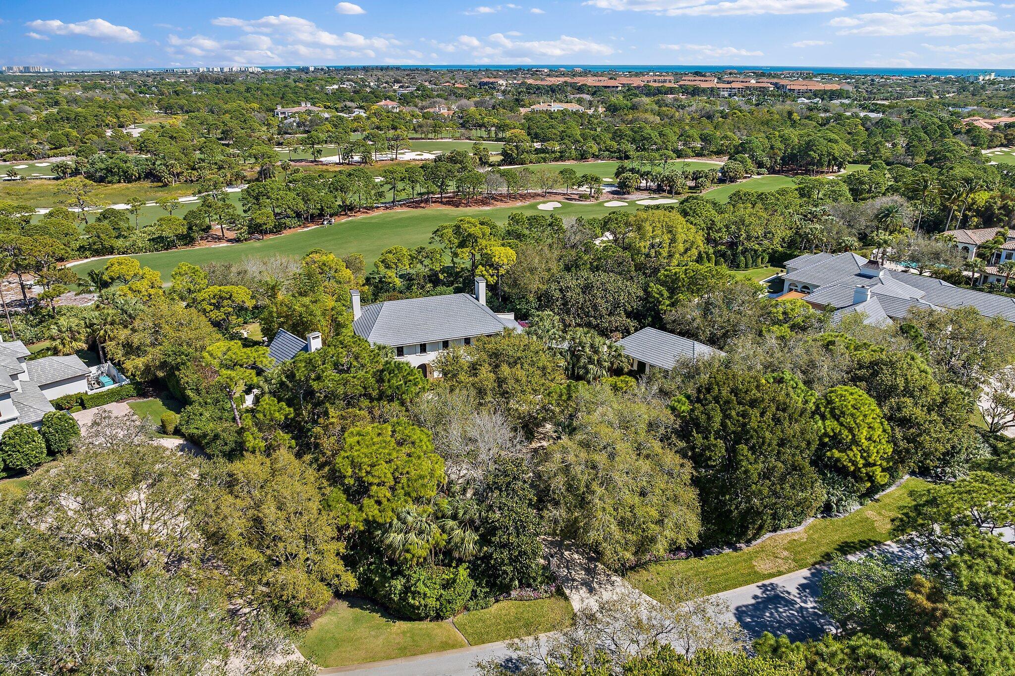 BEARS CLUB - Residential