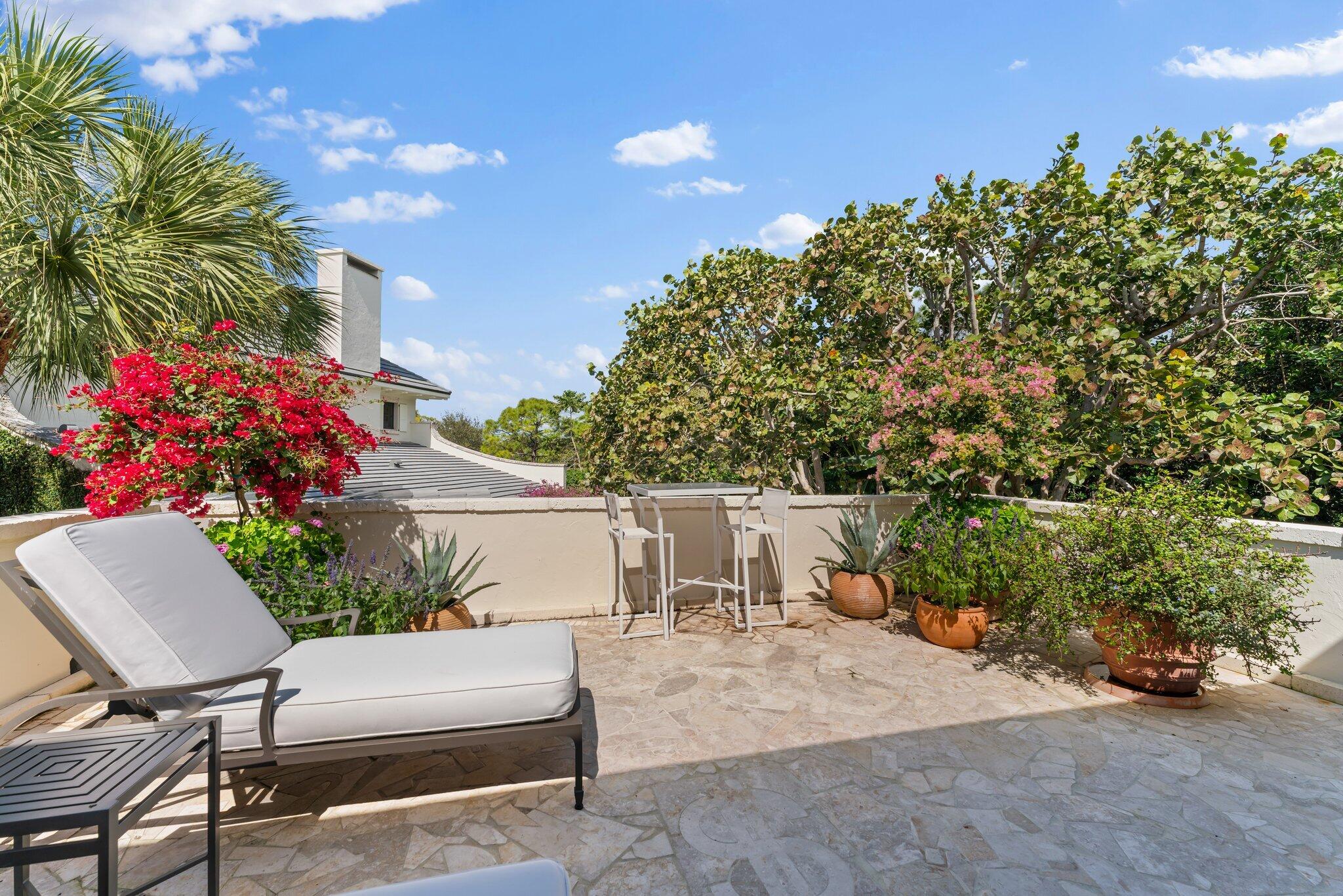 BEARS CLUB - Residential