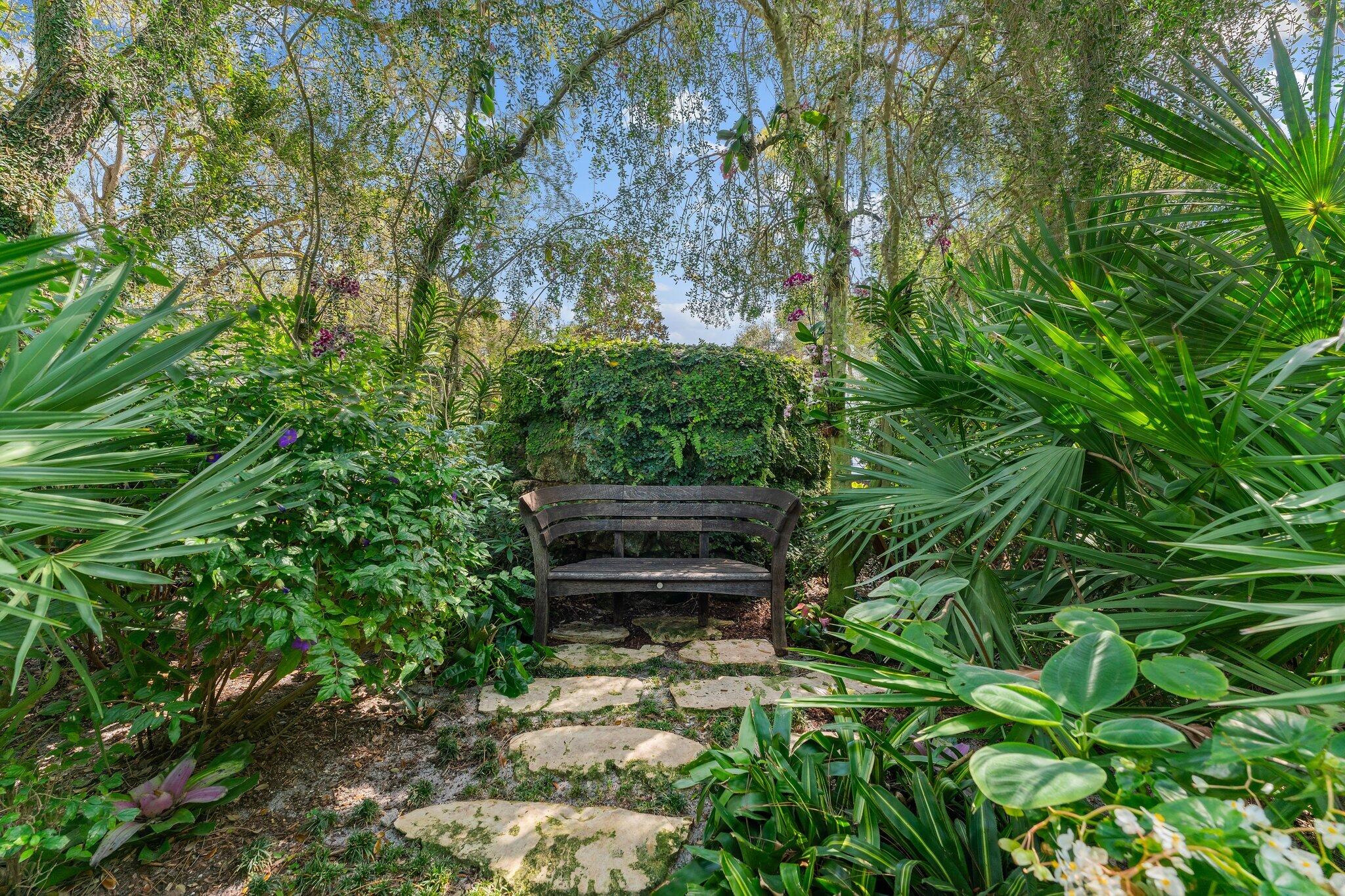 BEARS CLUB - Residential