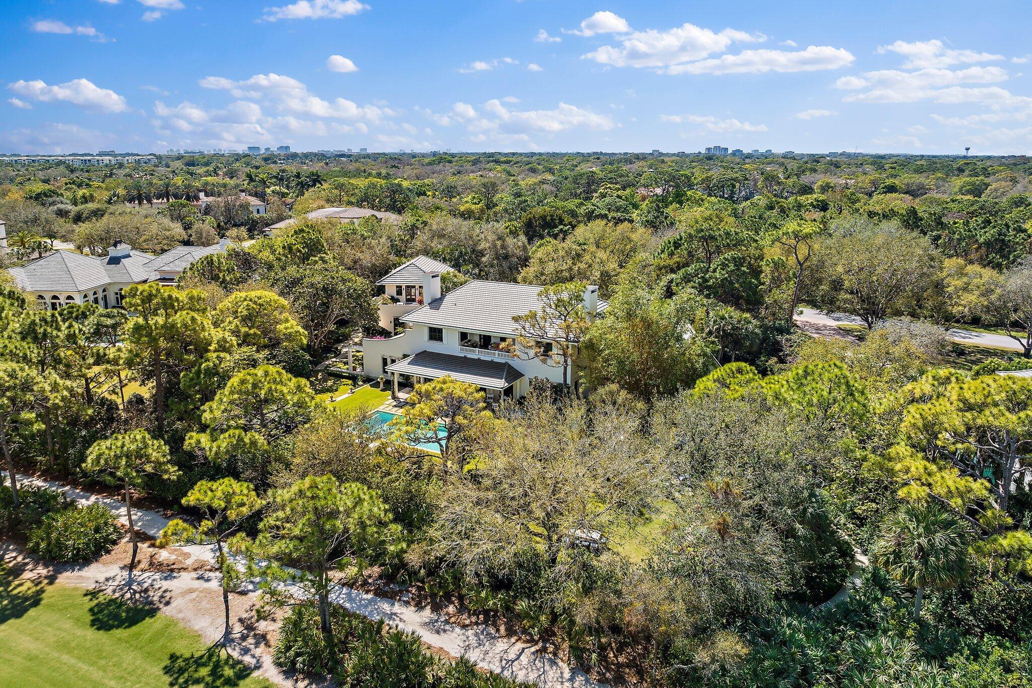 BEARS CLUB - Residential