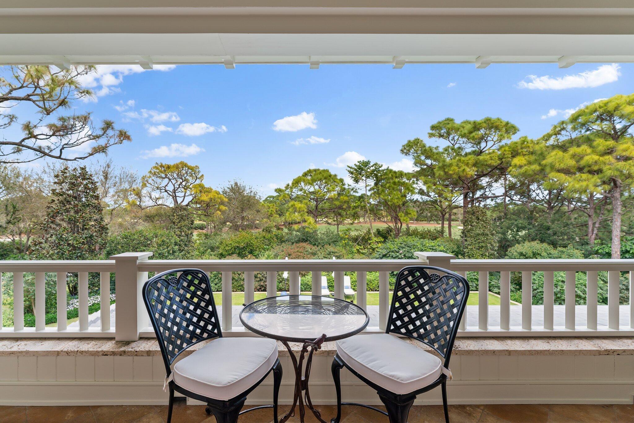 BEARS CLUB - Residential