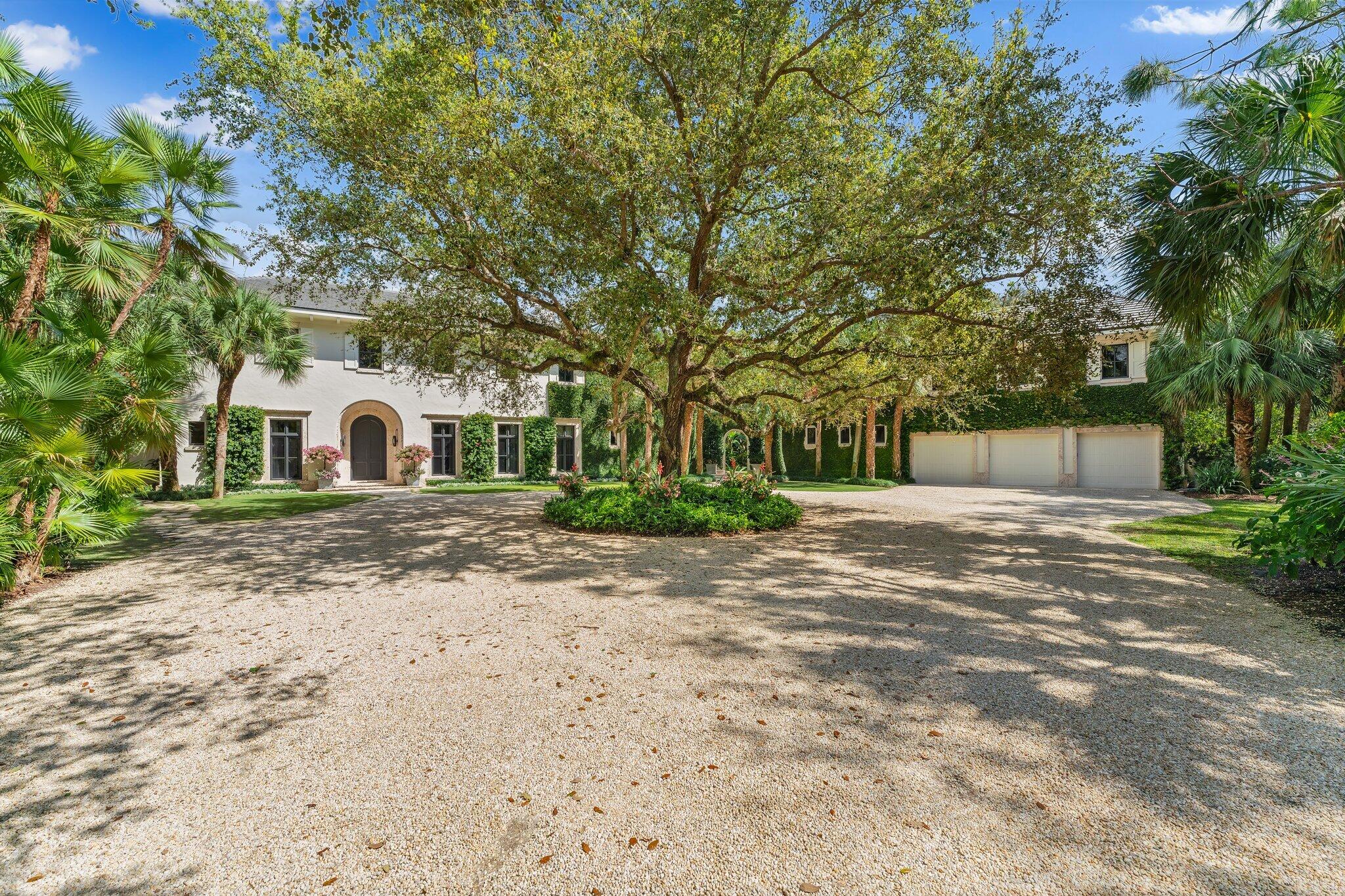 BEARS CLUB - Residential