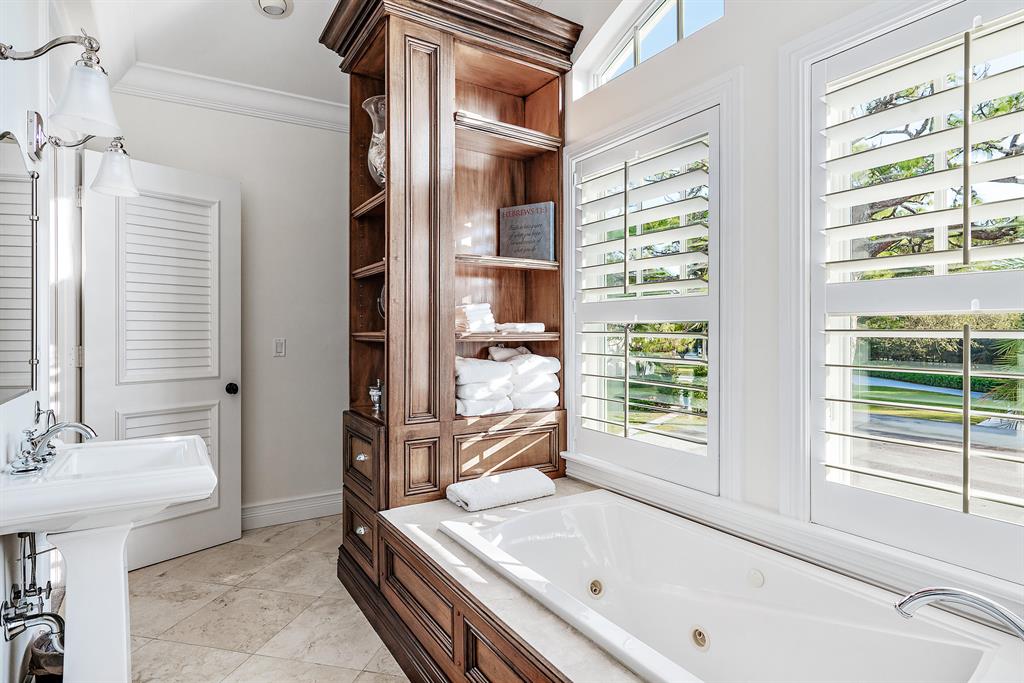 RIVERS EDGE UNREC (POORBA - Residential