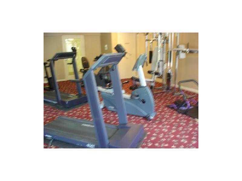 LA BONNE VIE CONDO - Residential Lease