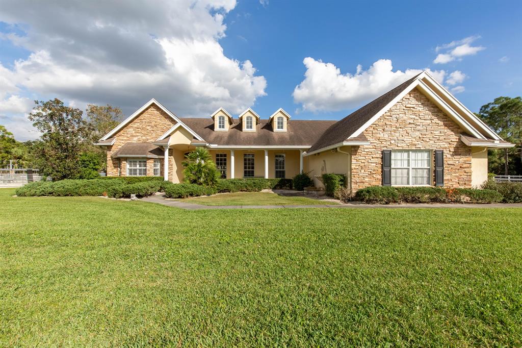 FOX TRAIL - Residential