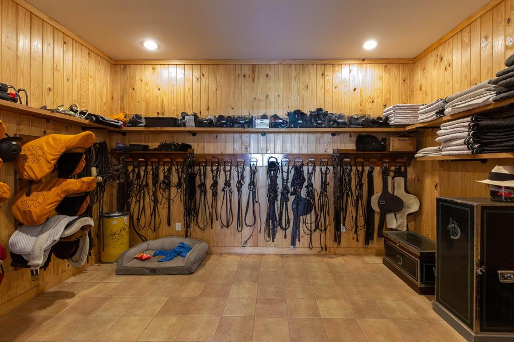 FOX TRAIL - Residential