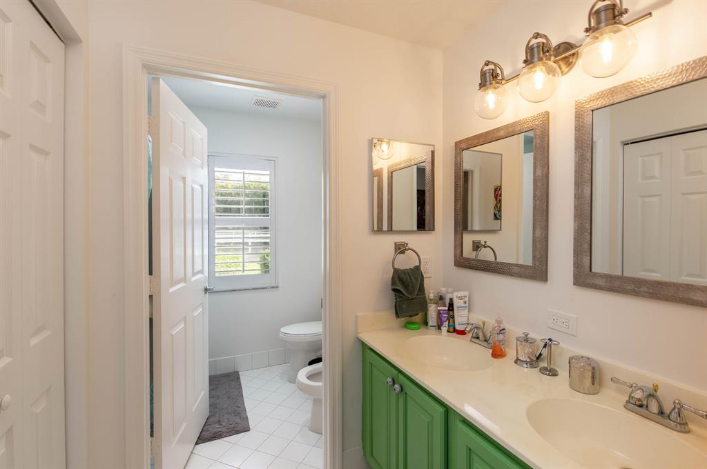 FOX TRAIL - Residential