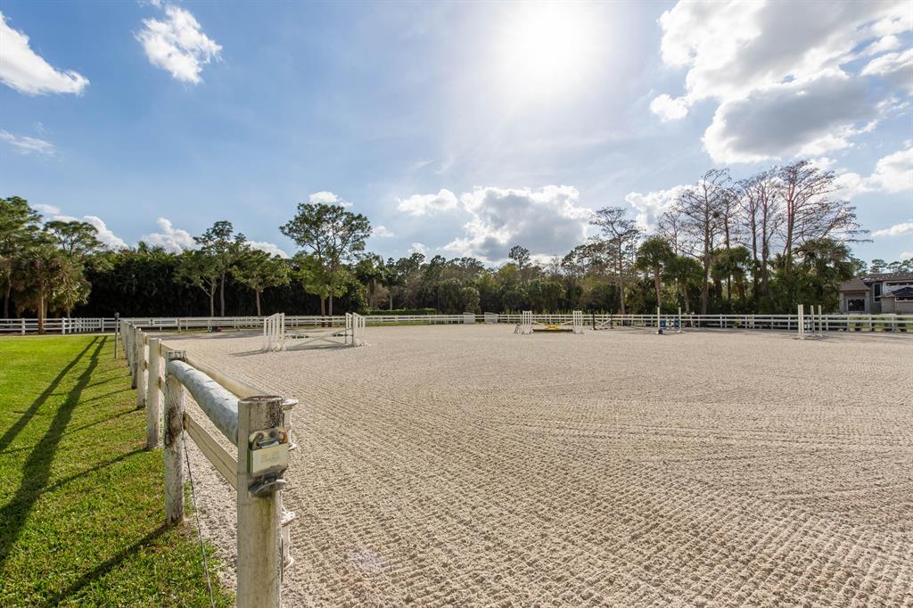 FOX TRAIL - Residential