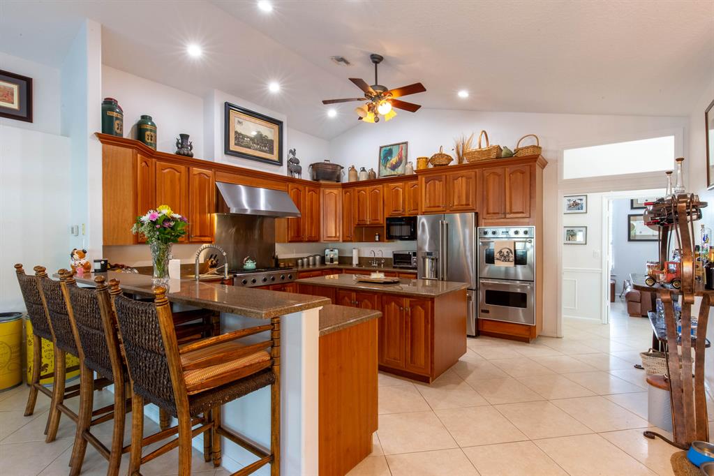 FOX TRAIL - Residential