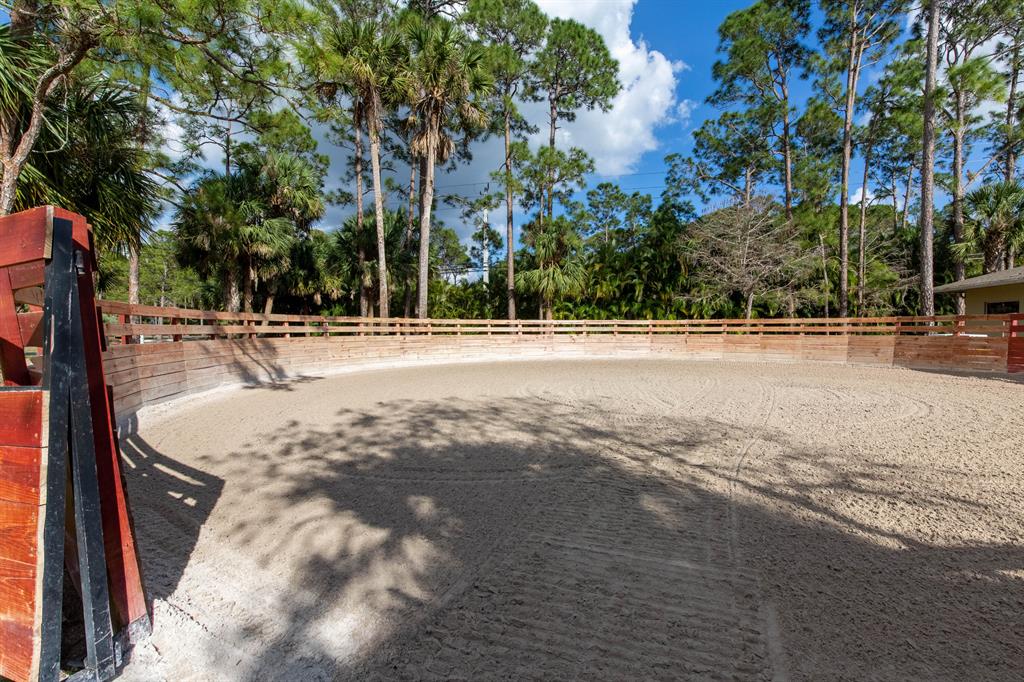 FOX TRAIL - Residential