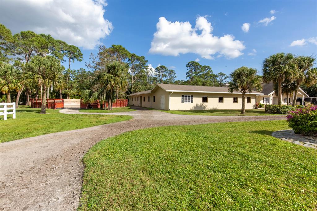 FOX TRAIL - Residential