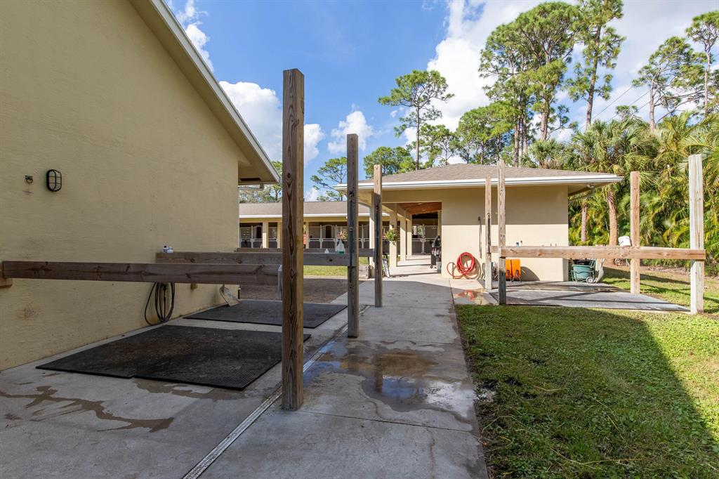 FOX TRAIL - Residential