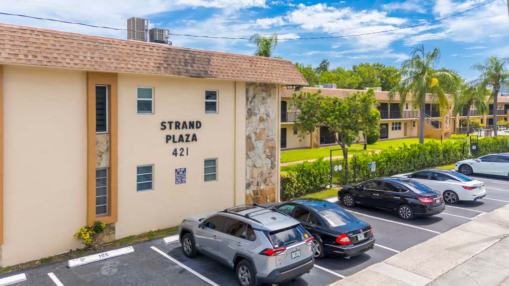 Photo of 421 NE 1ST Street #204, Hallandale Beach, FL 33009 (MLS # B26051793)